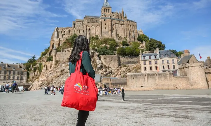 Mont Saint Michel Guided Day Trip with Hotel Pickup