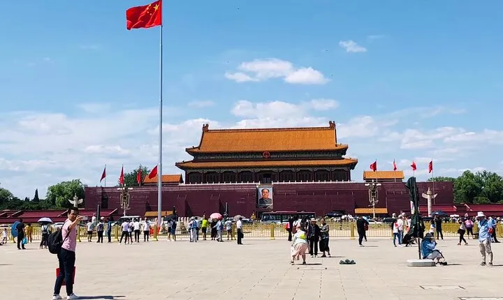 Private Shore Excursion of Forbidden City and Dintaifung Dim Sum
