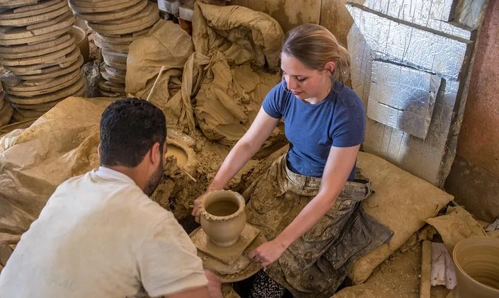 learn pottery, The Moroccan way.