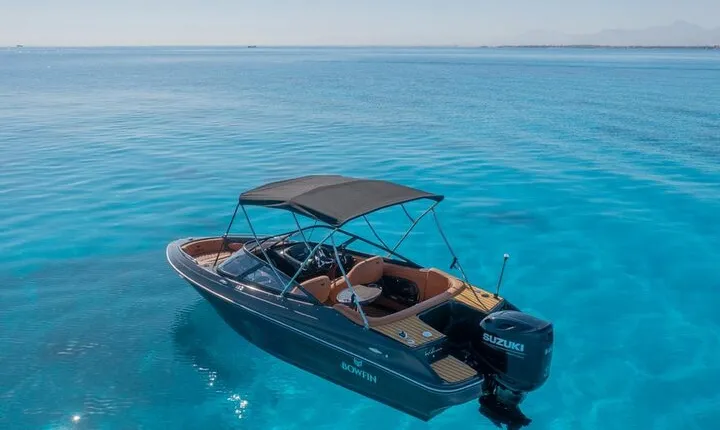 Private Speedboat to Hola Hola Paradise Island From Hurghada