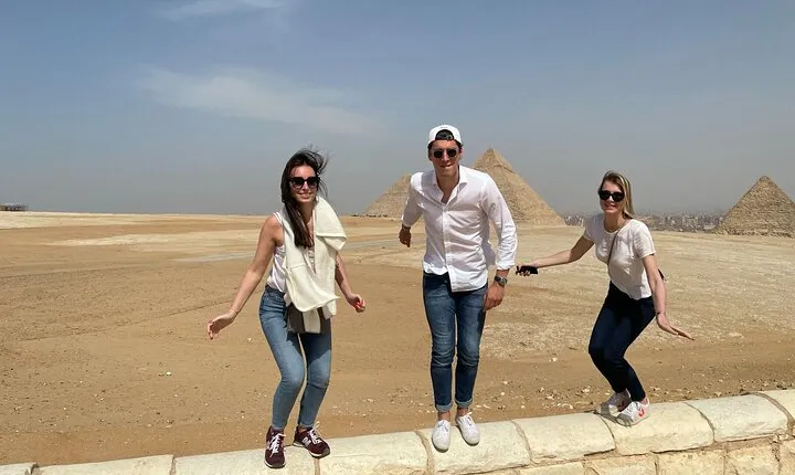 Day Tour to Cairo from Hurghada