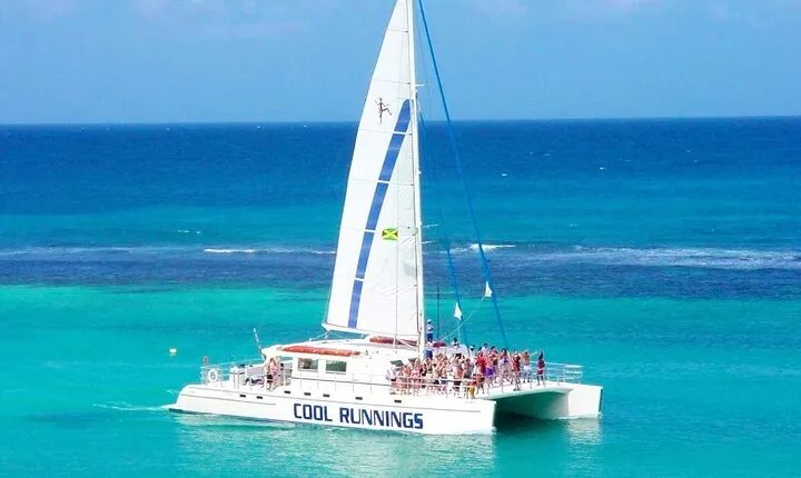 Half-Day Private Catamaran And Dunn's River Falls Tour in Ocho