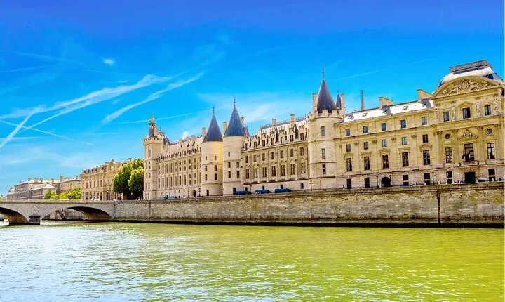 Paris Conciergerie Ticket with Flexible Entry and AR Histopad