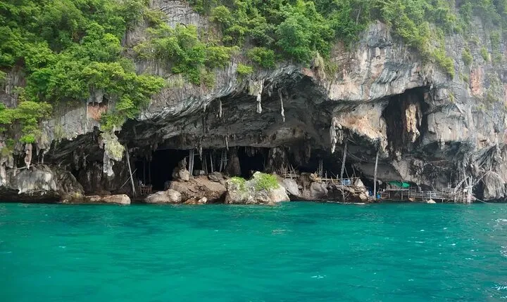 Phi Phi Island Day Trip from Krabi