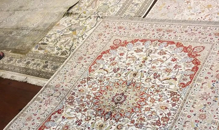 Private Cairo shopping tour to real papyrus museum Lotus oil factory jewelries