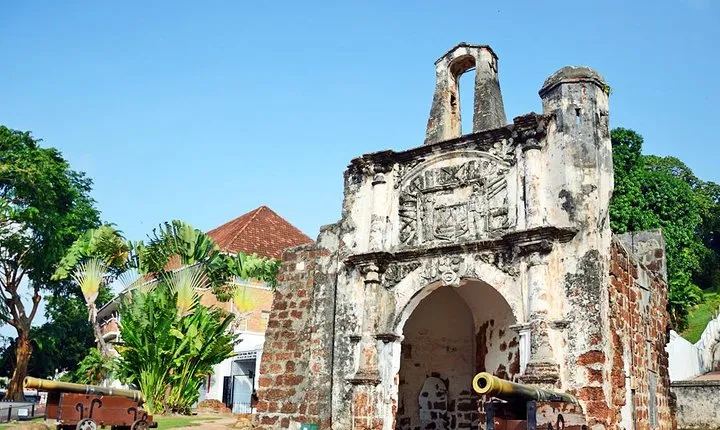 KL Hotels to Singapore Hotels En-route Malacca Heritage Tour