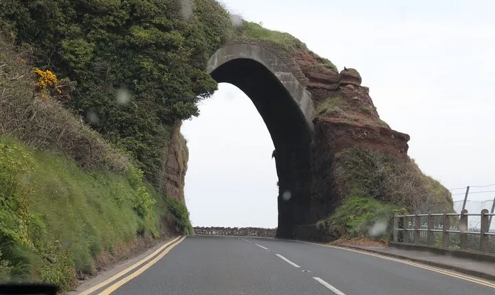 2-Day Northern Ireland Giants Causeway Private Luxury Car Tour