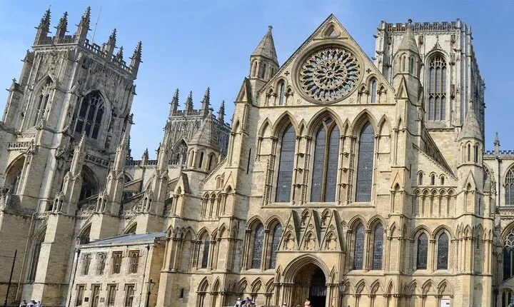 Exterior Tour of York Minster with Group Access