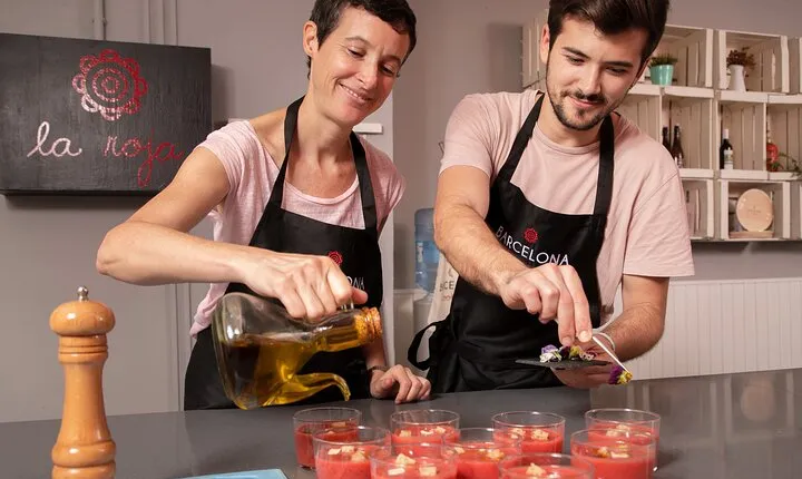 Paella Cooking Class Las Ramblas & Boqueria Market in Barcelona