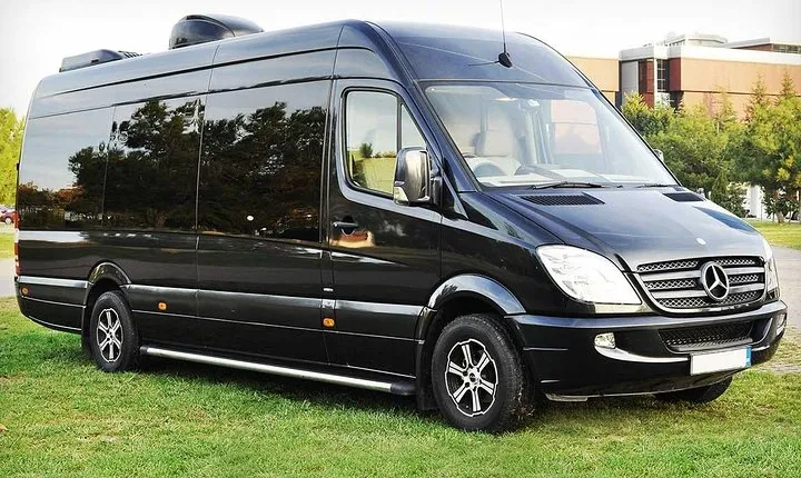 Antalya Airport (AYT) to Alanya Transfer - TOP VIP Minibus