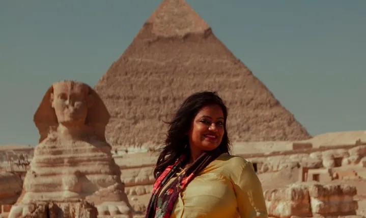 Layover Tour To Giza Pyramids & Egyptian Museum & Khan Al-Khalili