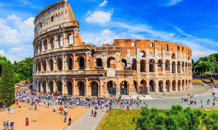 Colosseum Entry with Digital Audio Guide & Roman Forum, Palatine