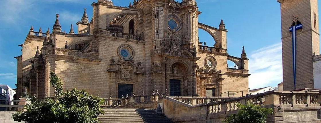 Guided walking tour of Jerez with Cathedral visit