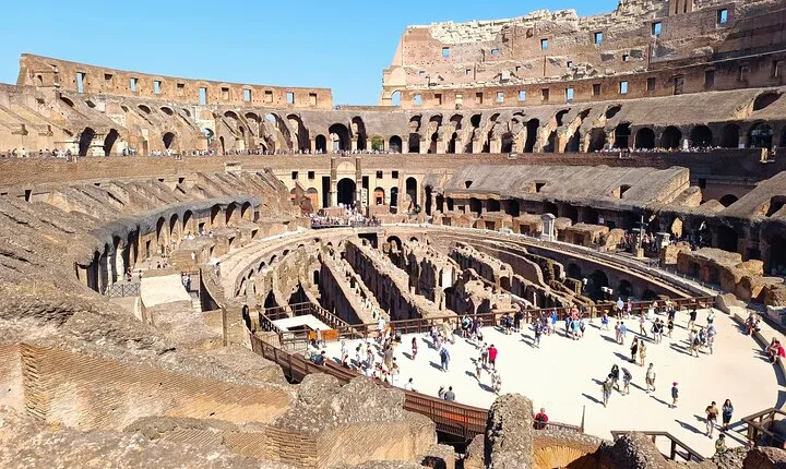 Colosseum, Roman Forum & Palatine Hill - Group Tour