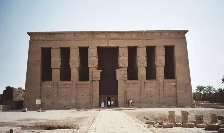 4 Hour Private Day Tour From Luxor to Dendera