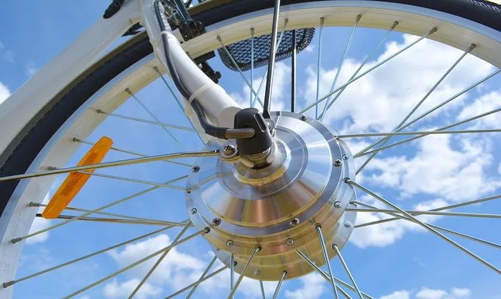 Coastline on eBike Tour 