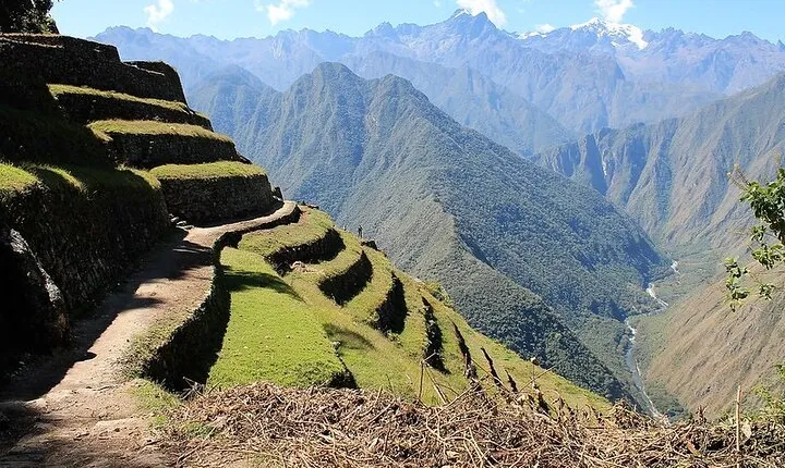Inca Trail 4 days with Vistadome Observatory