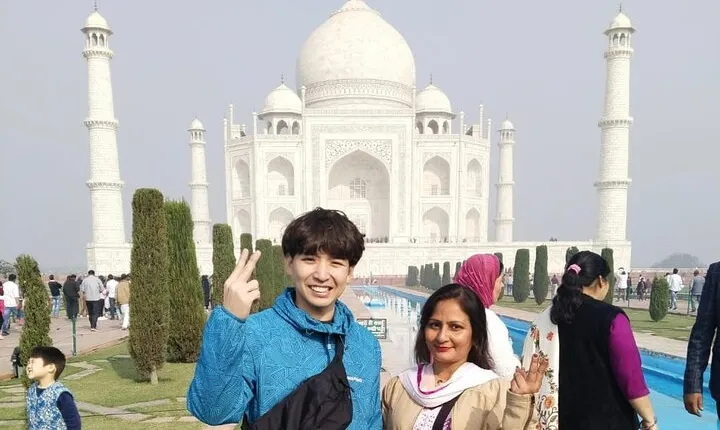 Private Taj Mahal and Agra Fort Tour from Agra City