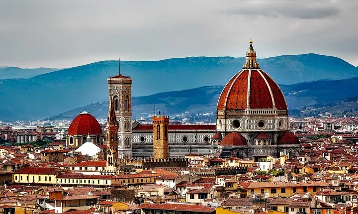 Florence Scavenger Hunt and Highlights Self-Guided Tour