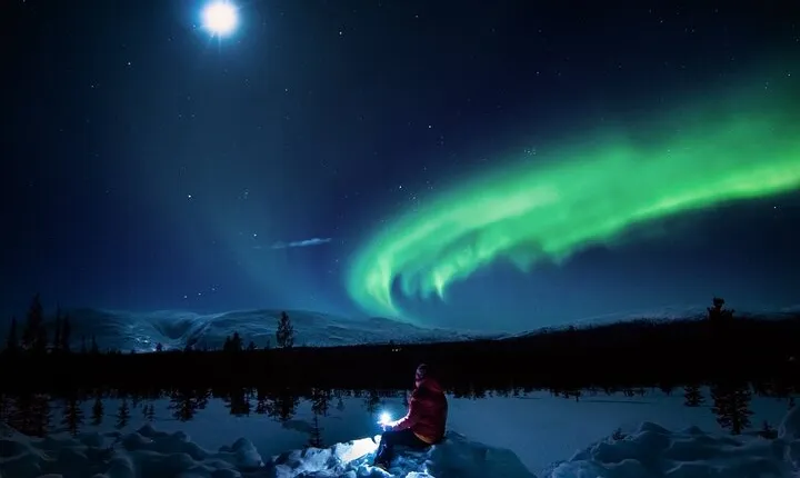Guaranteed Aurora Hunting Tour from Rovaniemi with Local Guide
