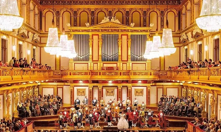 Vienna Mozart Concert in Historical Costumes at the Musikverein