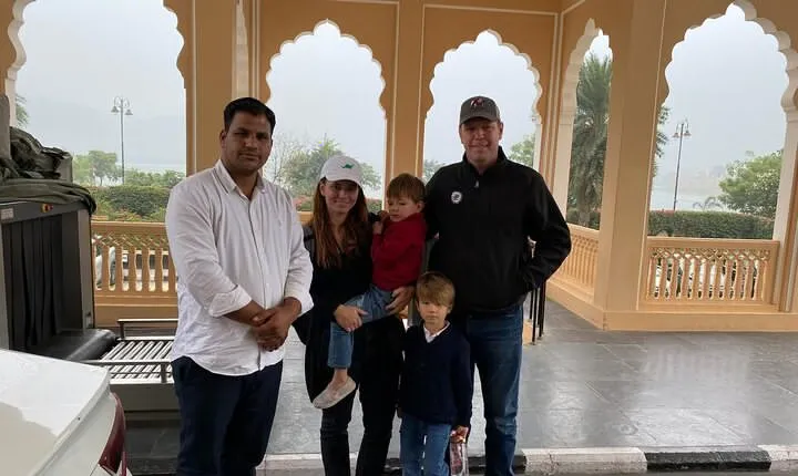 Private Transfer Jaipur To Delhi private airconditioned vehicle