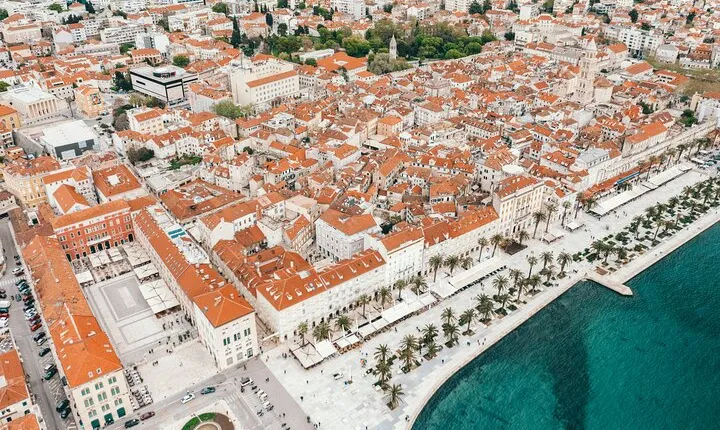 Private Transfer from Zagreb to Split, Hotel-to-hotel, English-speaking driver
