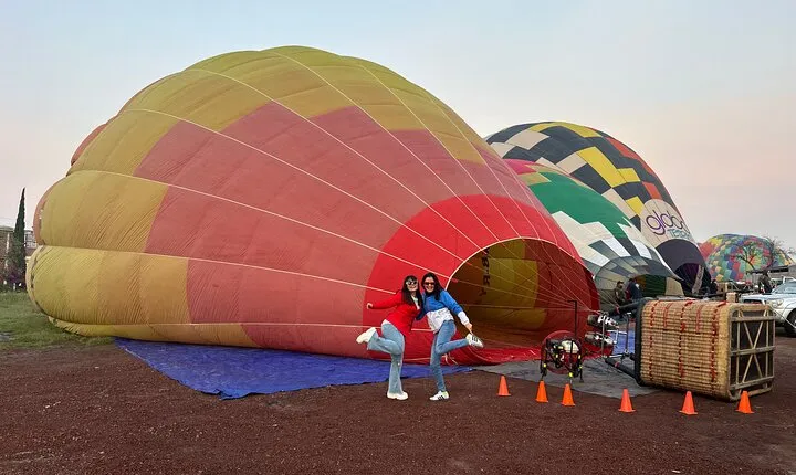Hot Air Balloon Flight in Teotihuacan from CDMX