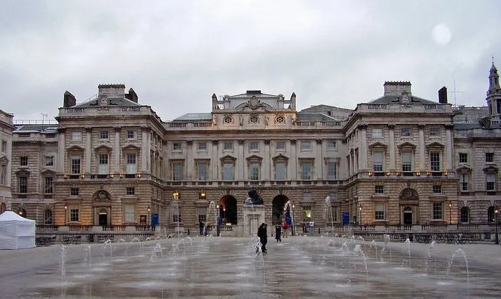 London Lights: A Self-Guided Audio Tour of the Cultural Capital of the World