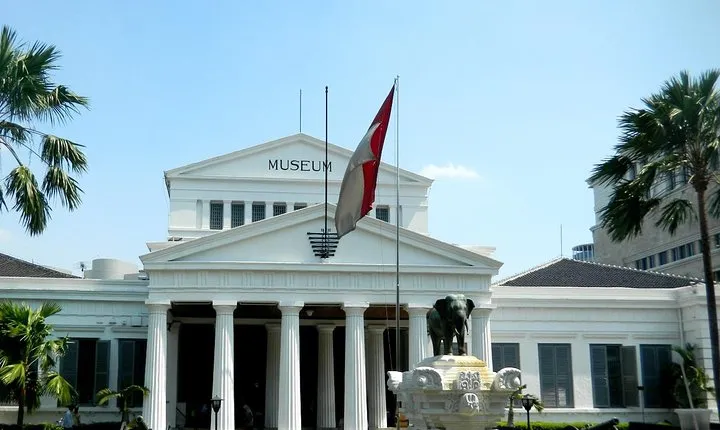 Jakarta Tour 2 Day 1 Night