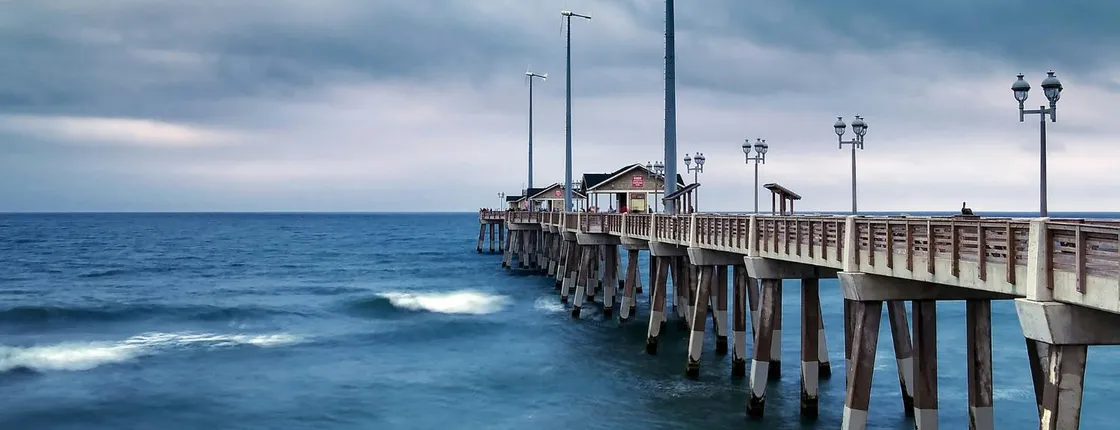 Audio-Guided Driving Tour through Outer Banks