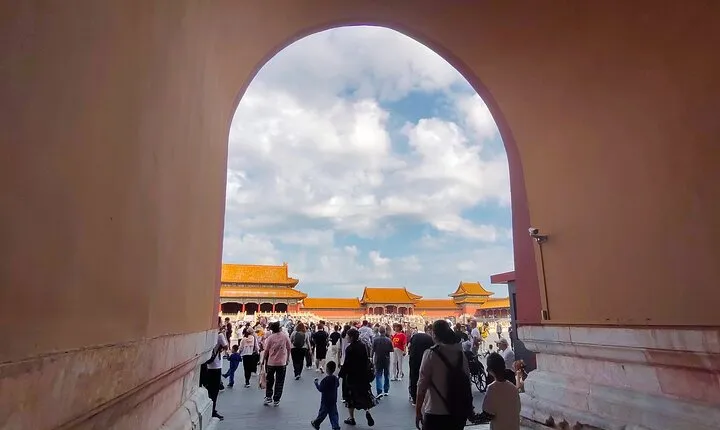 Beijing Airport Layover Forbidden city Great Wall Private Tour