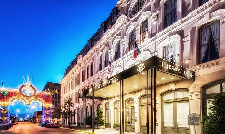 Galveston Haunted Pub Crawl Walking Tour