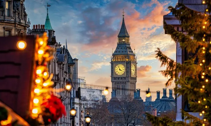 London United Kingdom Bar Crawl