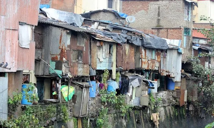 Private Walking Tour in Dharavi Slums