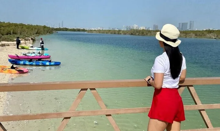 Private Kayak Adventure in Abu Dhabi