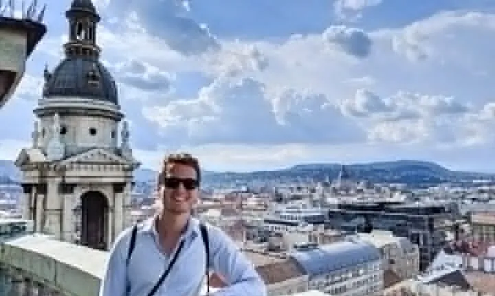 Budapest Guided Tour with a Local Tour Guide 4-Hours