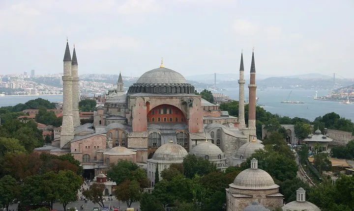 istanbul tour by U Can Travel ( half day)