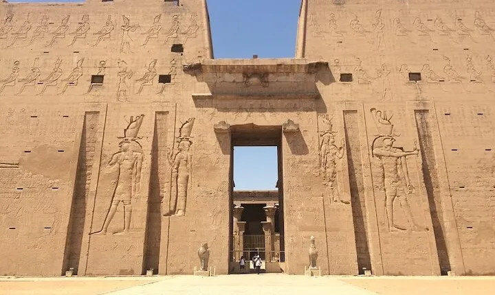 Luxor 2 Days Tour Classic Tour East and West Bank