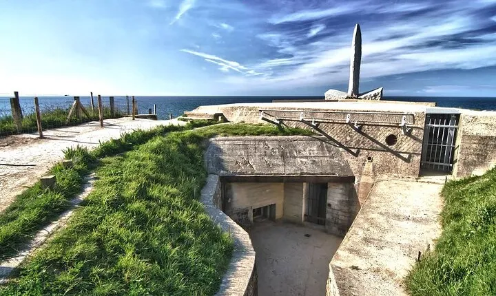 Normandy D-Day Landing Beaches : Private guided tour from Paris