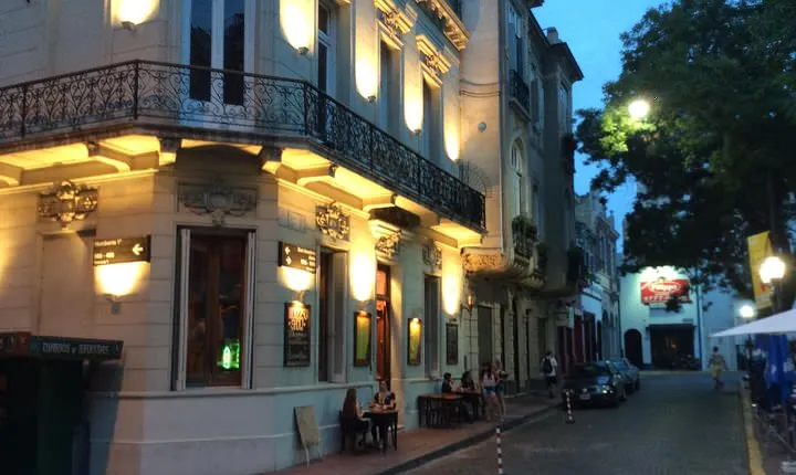 Buenos Aires by Night Private Tour with All-Inclusive Dinner