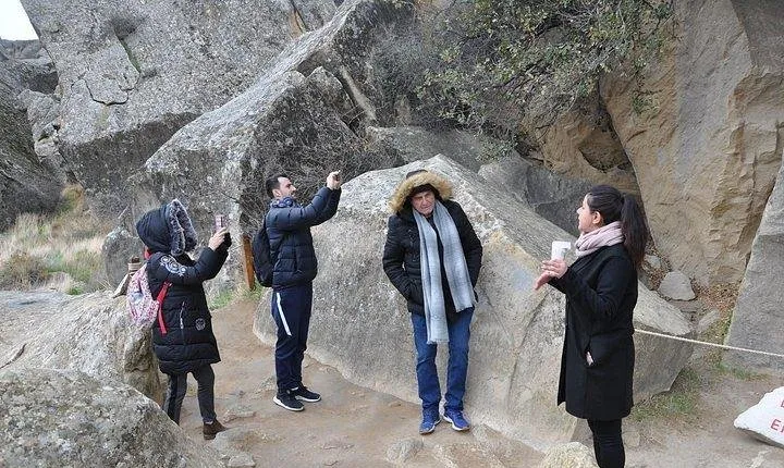 Qobustan-Absheron Tour