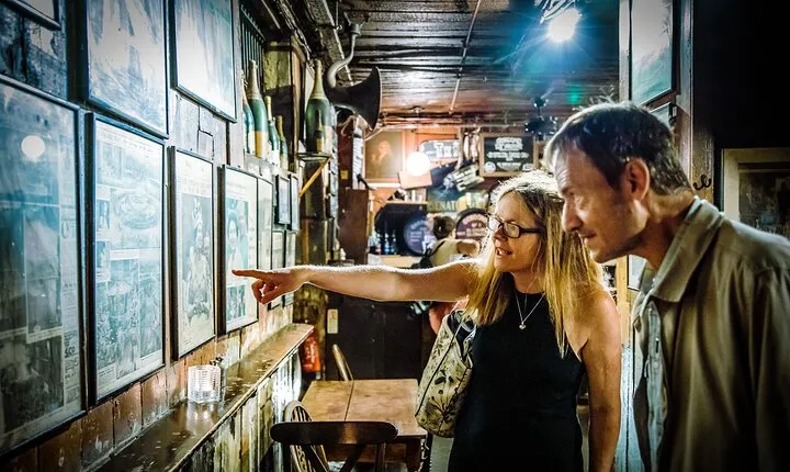 Private London Tour Tailored to Your Interests with a Local Best Suited to You