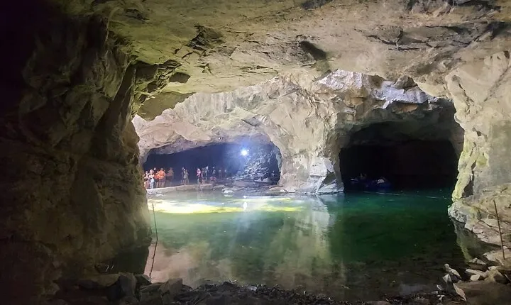 Sao Paulo Angel Cave (Private Tour of Gruta do Anjo)