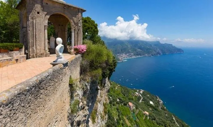 Villa Cimbrone in Ravello and Pompeii