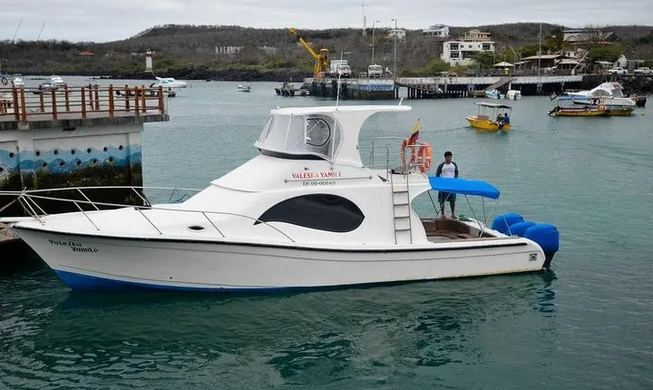 Transfer from San Cristobal Island to Santa Cruz Island