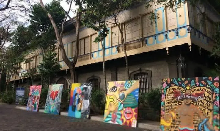 Bacolod Contemporary Art Tour