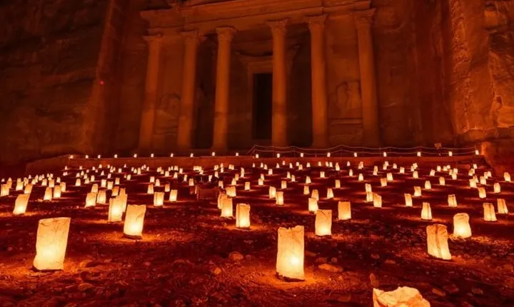 4-Day Private Tour: Petra, Wadi Rum, Jerash & Dead Sea Adventure