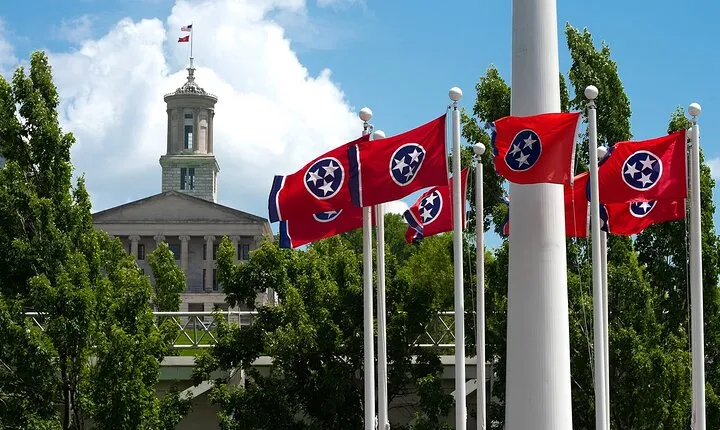 Nashville Scavenger Hunt Walking Tour and Game