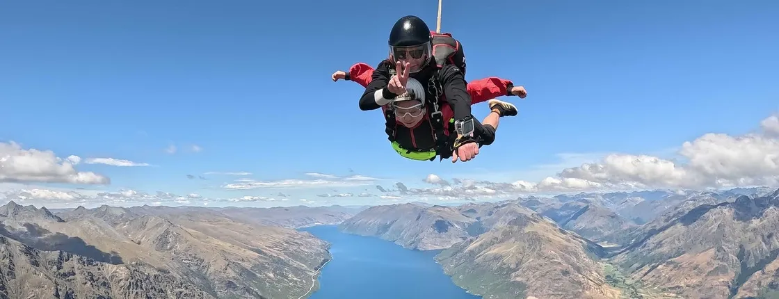 15,000ft Skydiving Experience in Queenstown